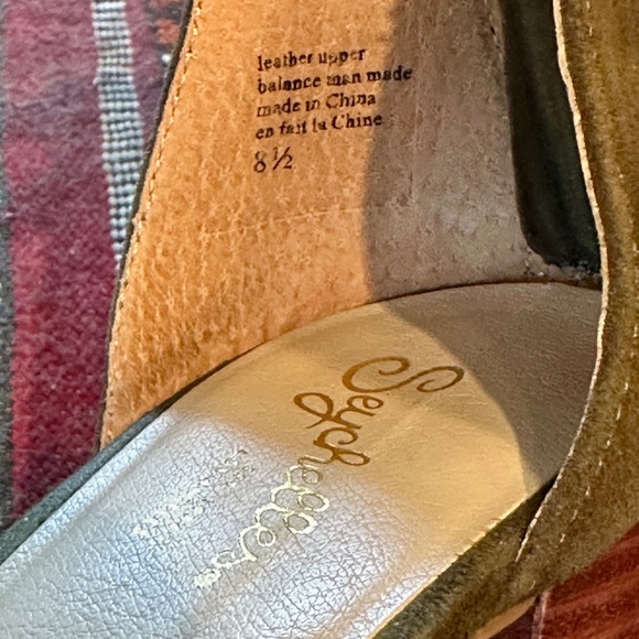 SEYCHELLES | Women's Fury Pump in Olive Green - Picture 7 of 8